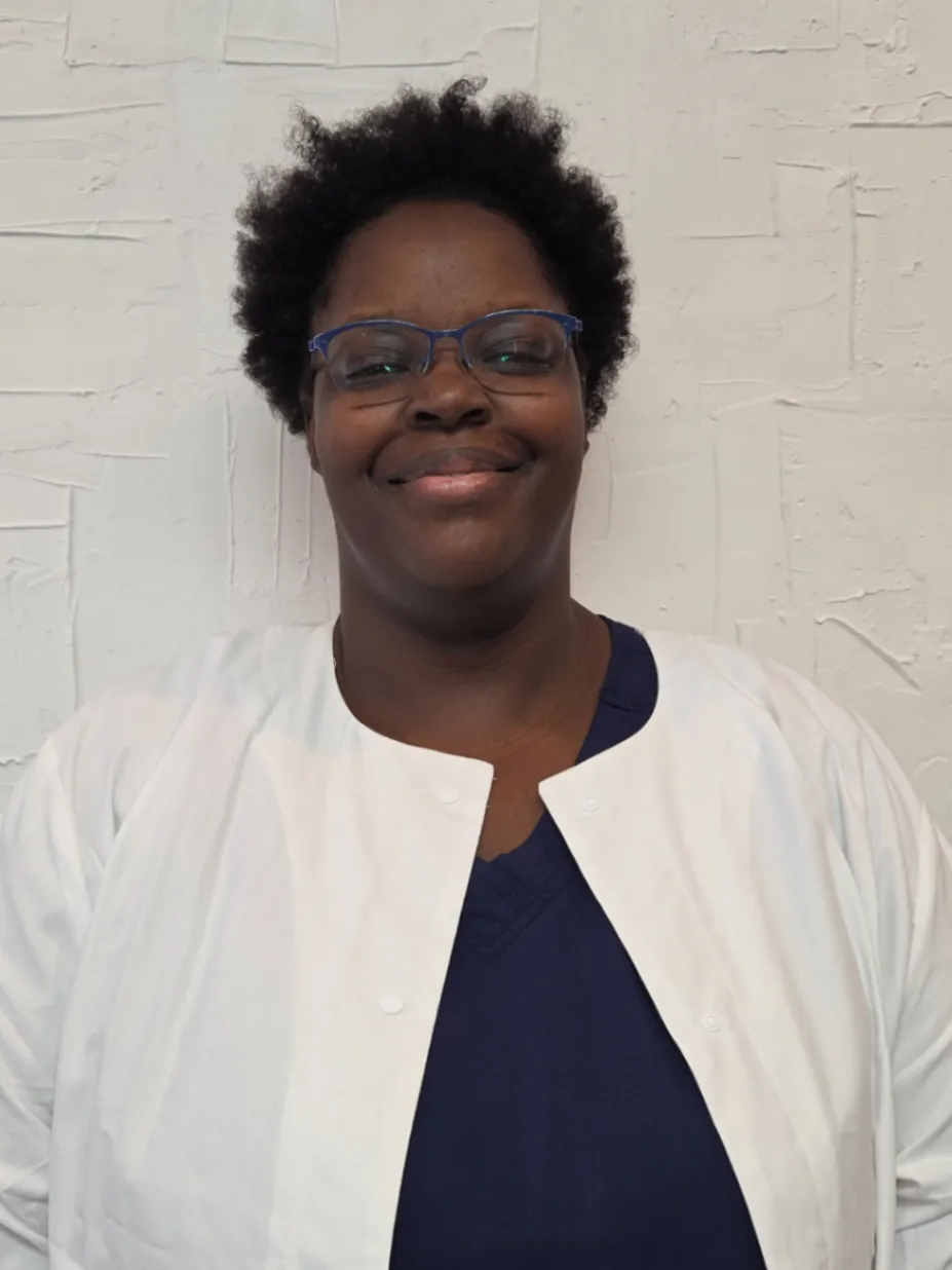 Hope Chambers, Aesthetic Director